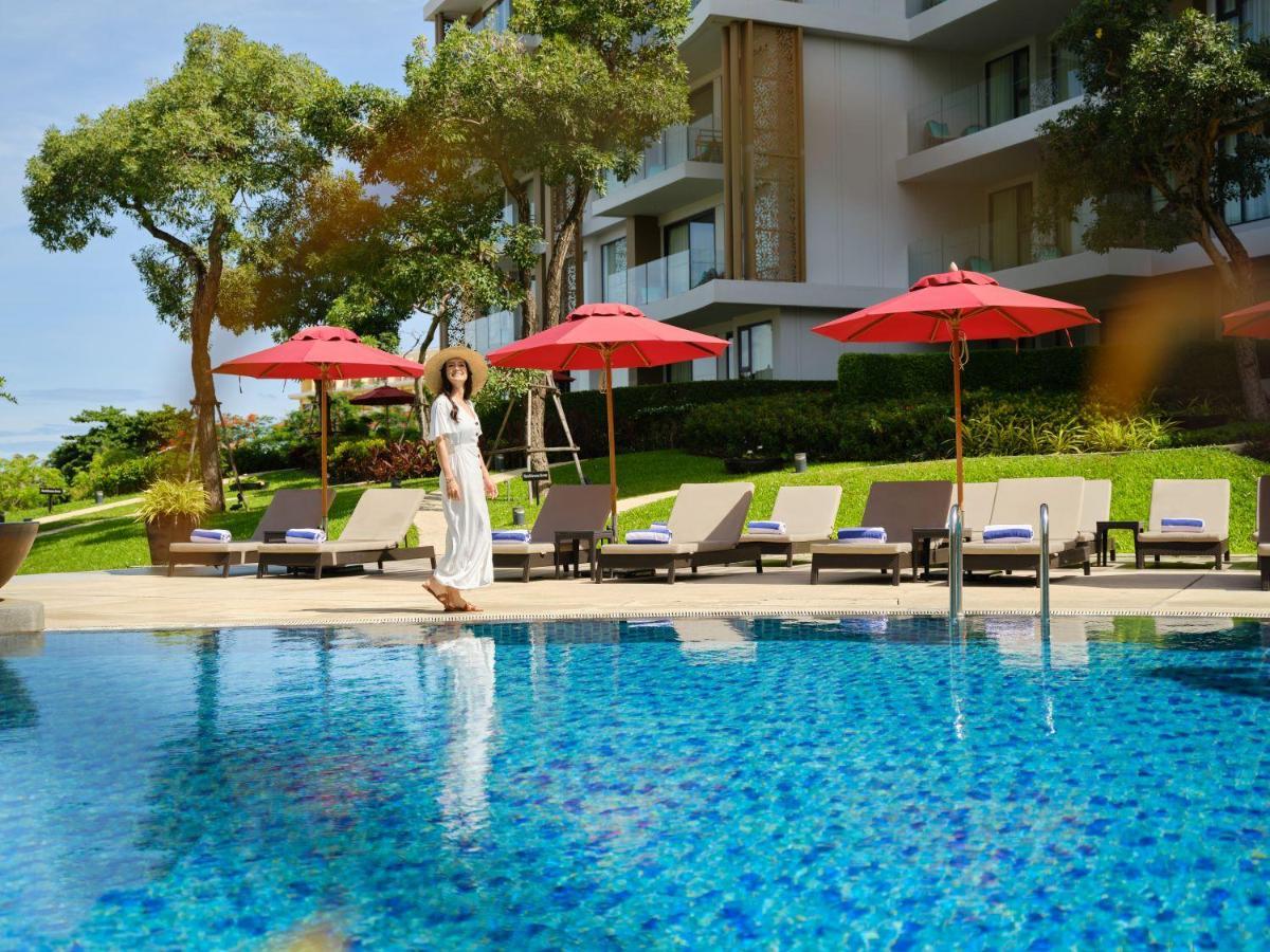 Amari Pattaya Hotel Exterior foto The swimming pool at the hotel